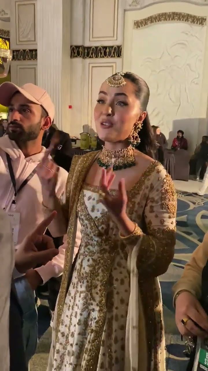 Nimra Khan's Look - 22nd NEO HUM Bridal Couture Week. ✨?