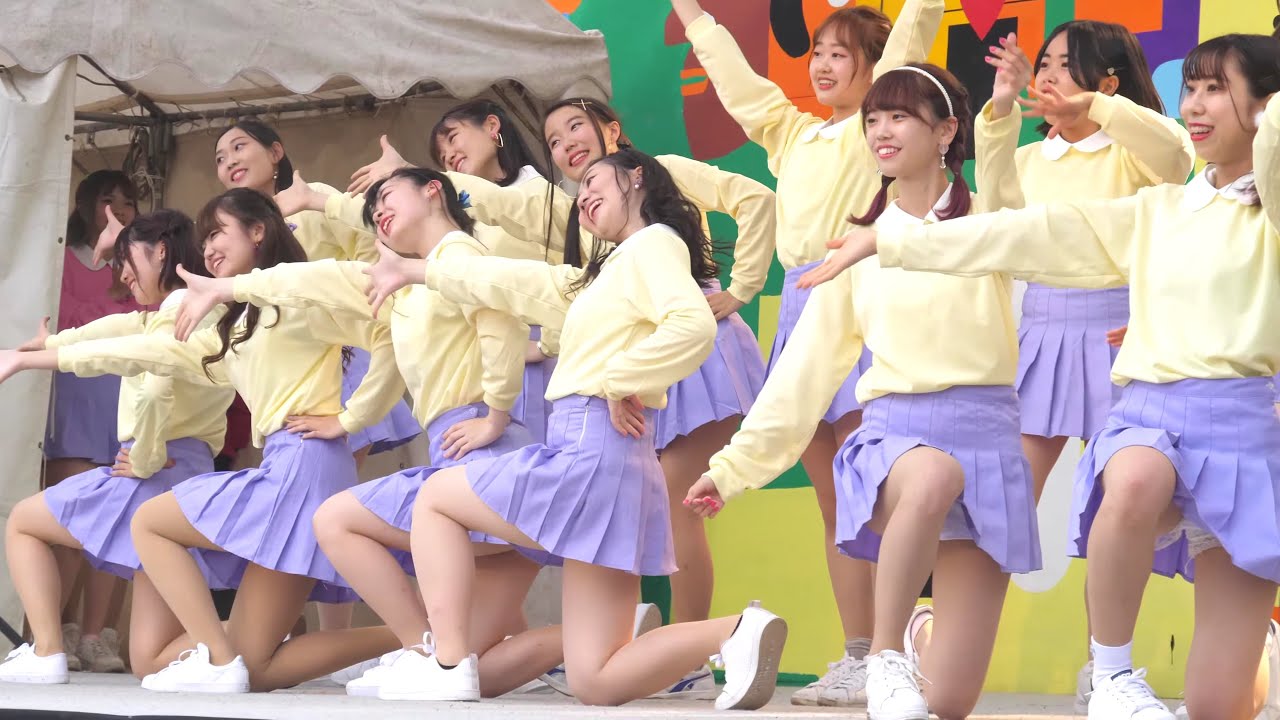 Female college student dance circle②