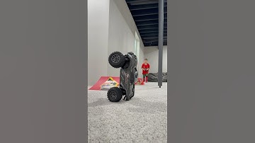 New Traxxas mini Maxx is the best indoor RC!!! #traxxasminimaxx