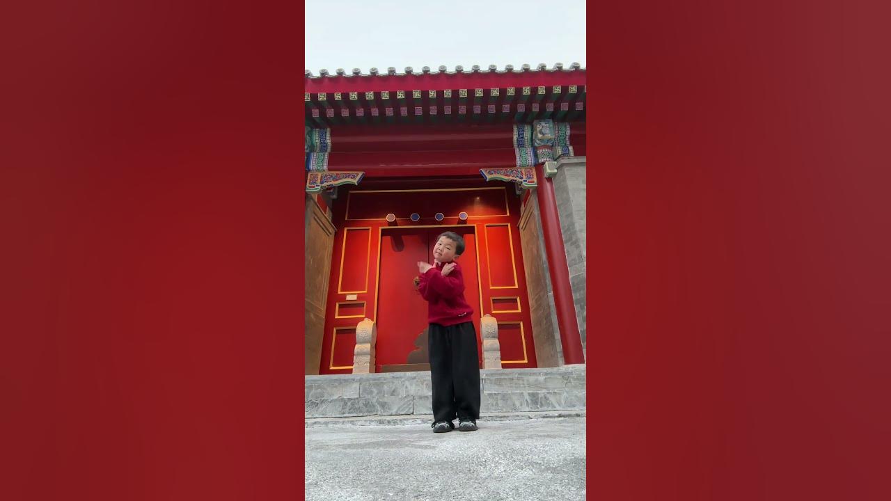 how did the chinese new year begin