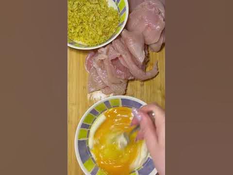 Сочная куриная грудка в пряной хрустящей панировке - YouTube