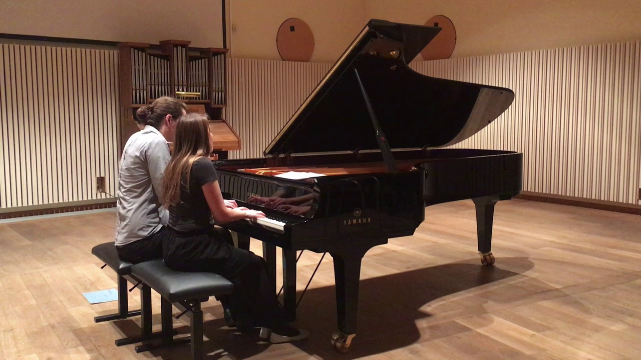 C. Debussy - Petite Suite: 3. Menuet