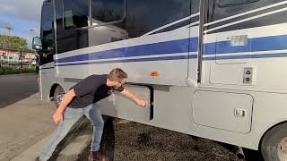 2022 WINNEBAGO ADVENTURER 30T, family-friendly Class A gas motorhome, for ultimate family getaways!