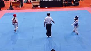 (Merah).   Kejurnas wilayah 3. Taekwondo DIY Open Piala Gubernur 2023.