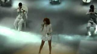 Mylène Farmer - NRJ Music Awards 2009 Vidéo Amateur V1 de sa prestation