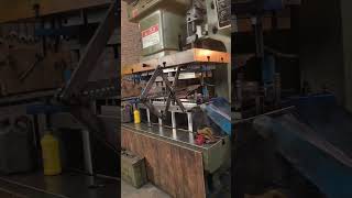 A picking device for stamping materials- Good tools and machinery make work easy