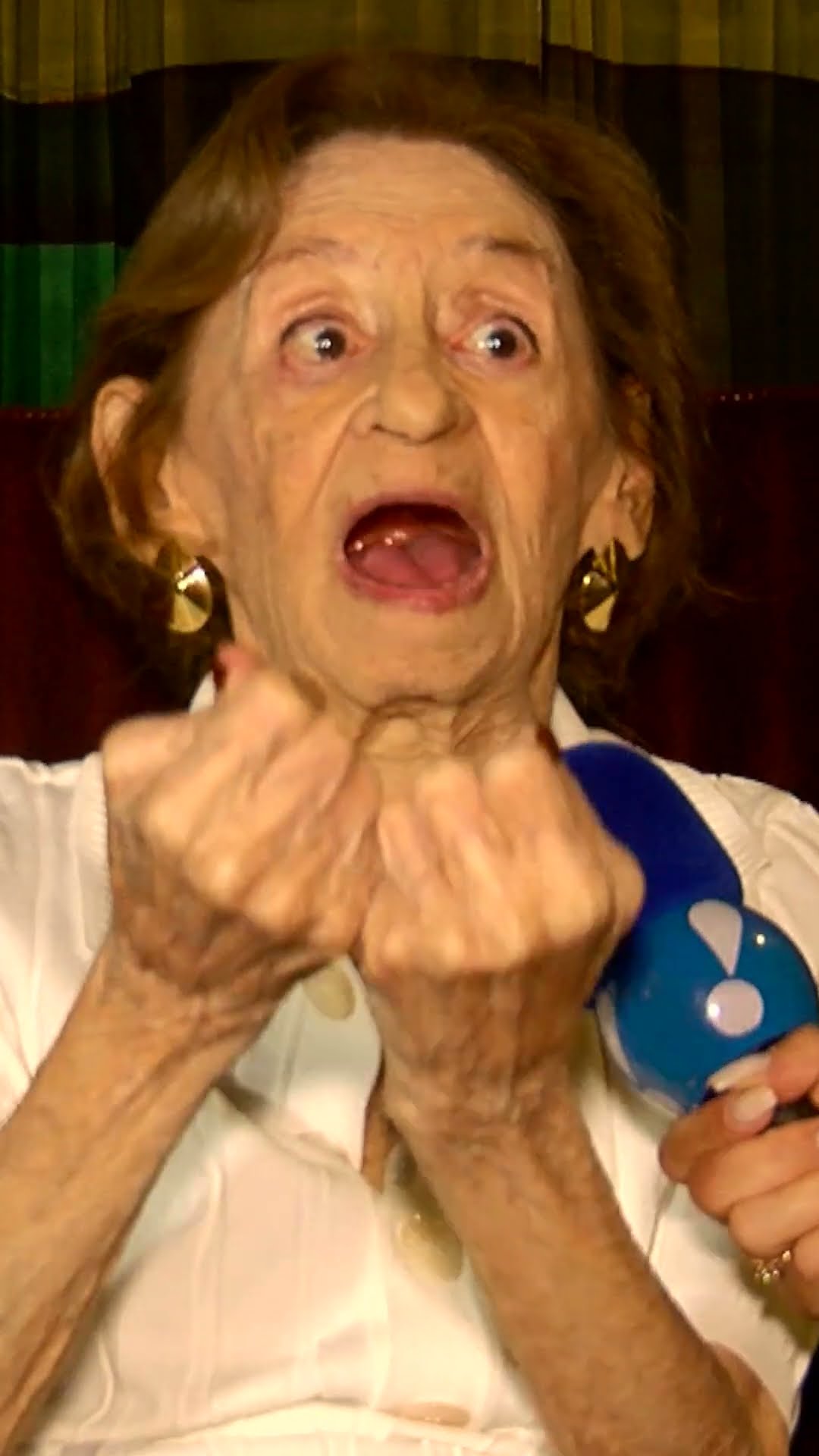 Aos 97 anos, Laura Cardoso dá aula de interpretação: “Eu esqueço quem eu sou”