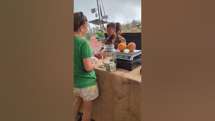 Visiting Aina & Company Farm Stand in Ocean View, Hawaii