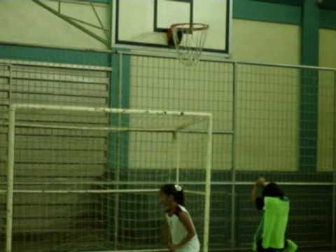 ANA BEATRIZ DO PAUCO PARA O FUTSAL KKKKKKKKKK