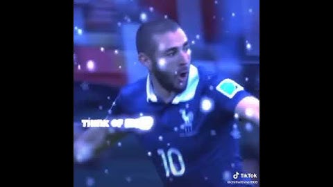 Karim Benzema - Cầu thủ bóng đá Pháp