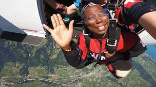 My sky diving video.Jumping the Swiss Alps. Absolutely loved it.