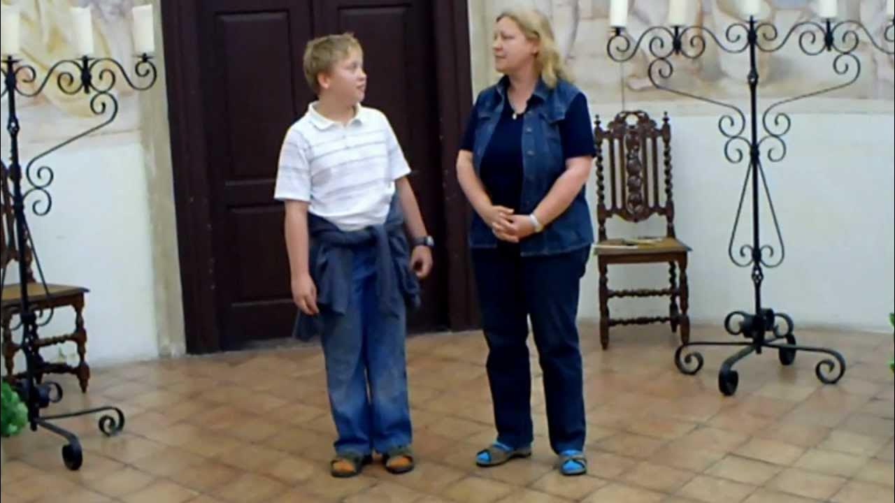 Ach,ich hab' in meinem Herzen singt Milan 2011 im Schloss Humprecht (mit Mama) YouTube Ach,ich hab' in meinem Herzen singt Milan 2011 im Schloss Humprecht (mit Mama) YouTube