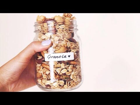 Homemade Honey and Cinnamon Toasted Granola