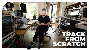 Lawrence Hart [Domino Records] builds a track from scratch – In The Studio