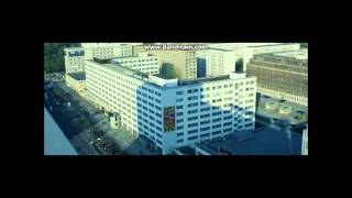 The Bourne Supremacy (2004) - Bourne follows Pamela