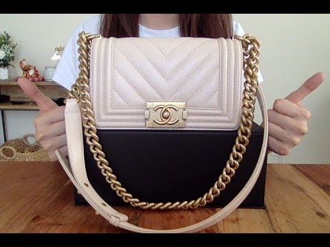 Chanel White Le Boy Bag Review, Small Size