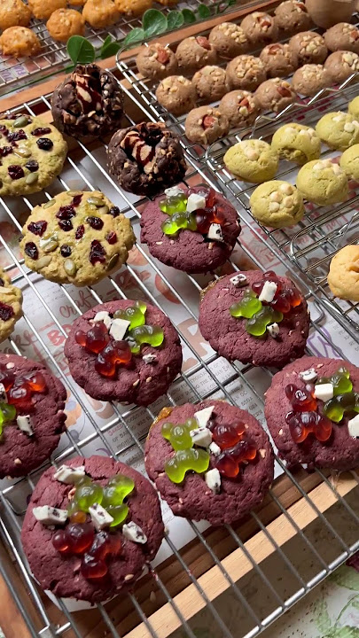 #winnerchitipat #cookies #woeinor #baking #mochithaidessert #chocolatechipcookies #baker #dessert
