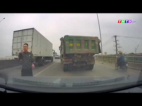 Xe tải lạng