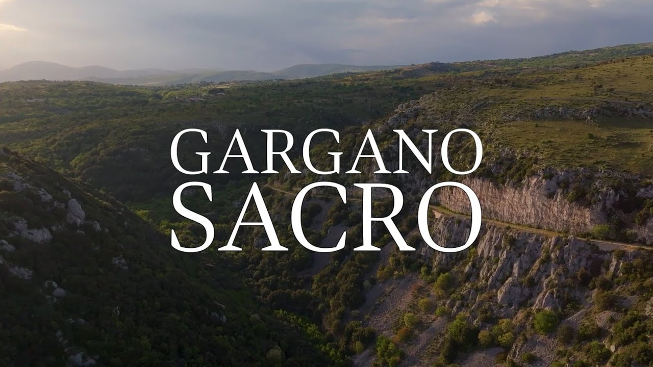 Gargano Sacro. A piedi attraverso il Gargano. (Documentario/2025/Regia di Lorenzo Scaraggi)