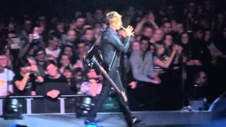 Famous Muse - Death inside FULL SONG in HQ Live@Ziggodome : Band and Fans Net Worth