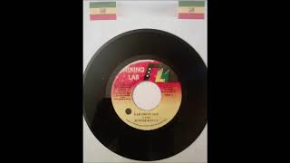 Junior Kelly - Far from Jah + Dub