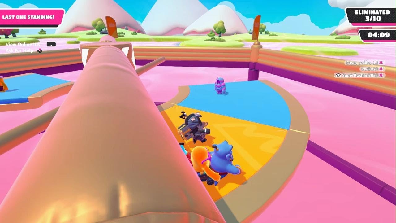 Playing 5 rounds of FALL guys if i lose i have to do 20 press ups!