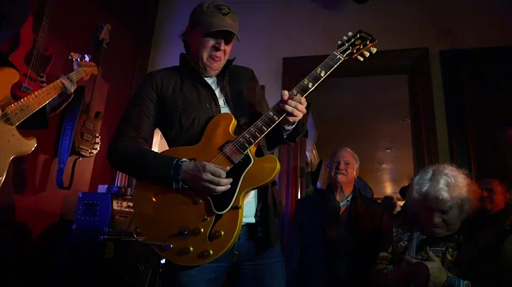 Josh Smith, Kirk Fletcher & Joe Bonamassa - Crossc...