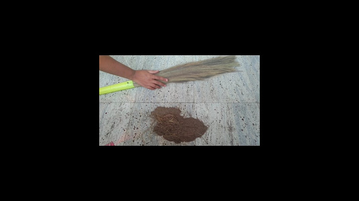 how to clean dust in new broom | cleaning of broom| clean of dust in porake #viral #shorts