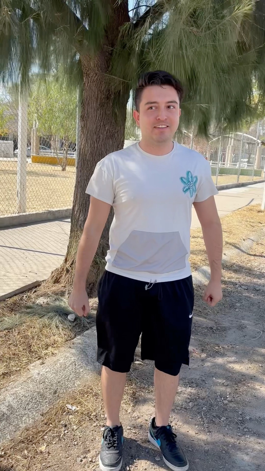 Pov: Los hombres posando #shorts