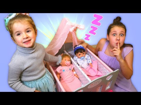 Video: Babies 'R' Us Jungle Friends Kinderbett Bett Review