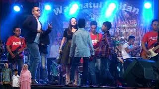 LAGI CANTIK :: MUSTIKA Live Music Voc. Dewi Romesa