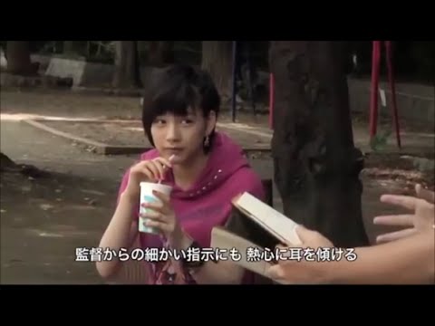 【映画予告編】『カラスの親指』メイキング&予告編｜出演：#能年玲奈（#のん）#阿部寛 村上ショージ 石原さとみ 小柳友／監督：伊藤匡史  ♫ スクランブル（泉沙世子）