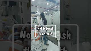 3 Times You Should Never Brush Your Teeth #donot #brush  #teeth #dentist #oralcare