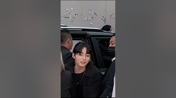 I want this hug too😩😭| JUNGKOOK🖤 #bts #btsshorts #btsedits  #jungkook #BTS | Cr to owner