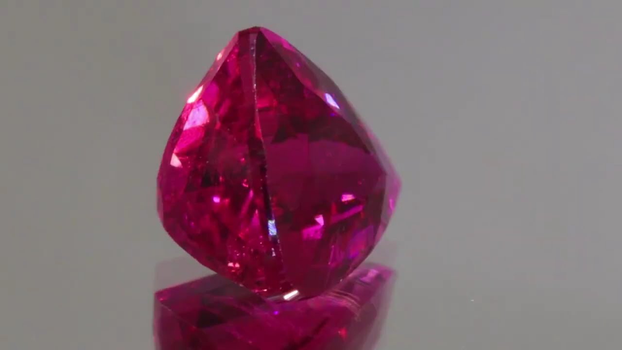 ルベライトトルマリン 1.25ctトルマリン（ルベライト） - YouTube