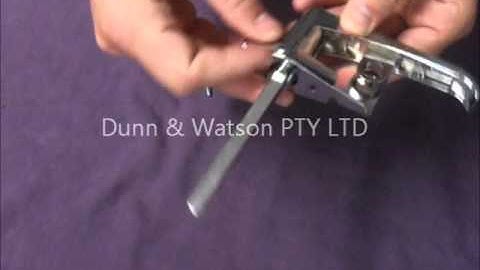 D&W -  Padlocking L Handle