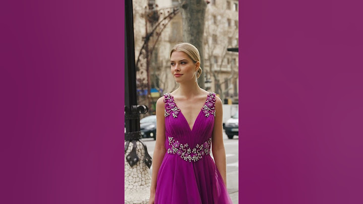 Vestidos de invitada de boda. Colección 2023 Marfil.