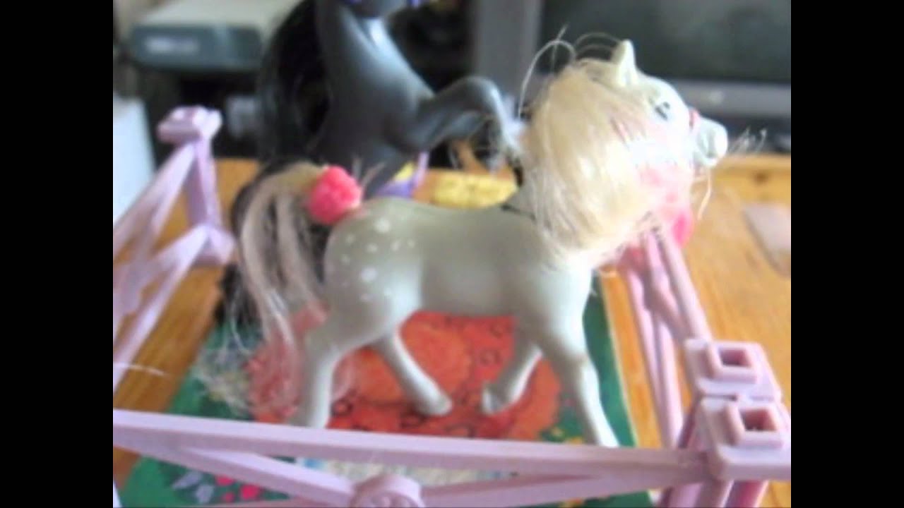 littlest pet shop horse set