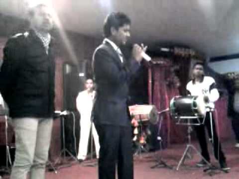 PATRAS CHEEMA PLAYING KEYBOARD WITH KAMAL KHAN