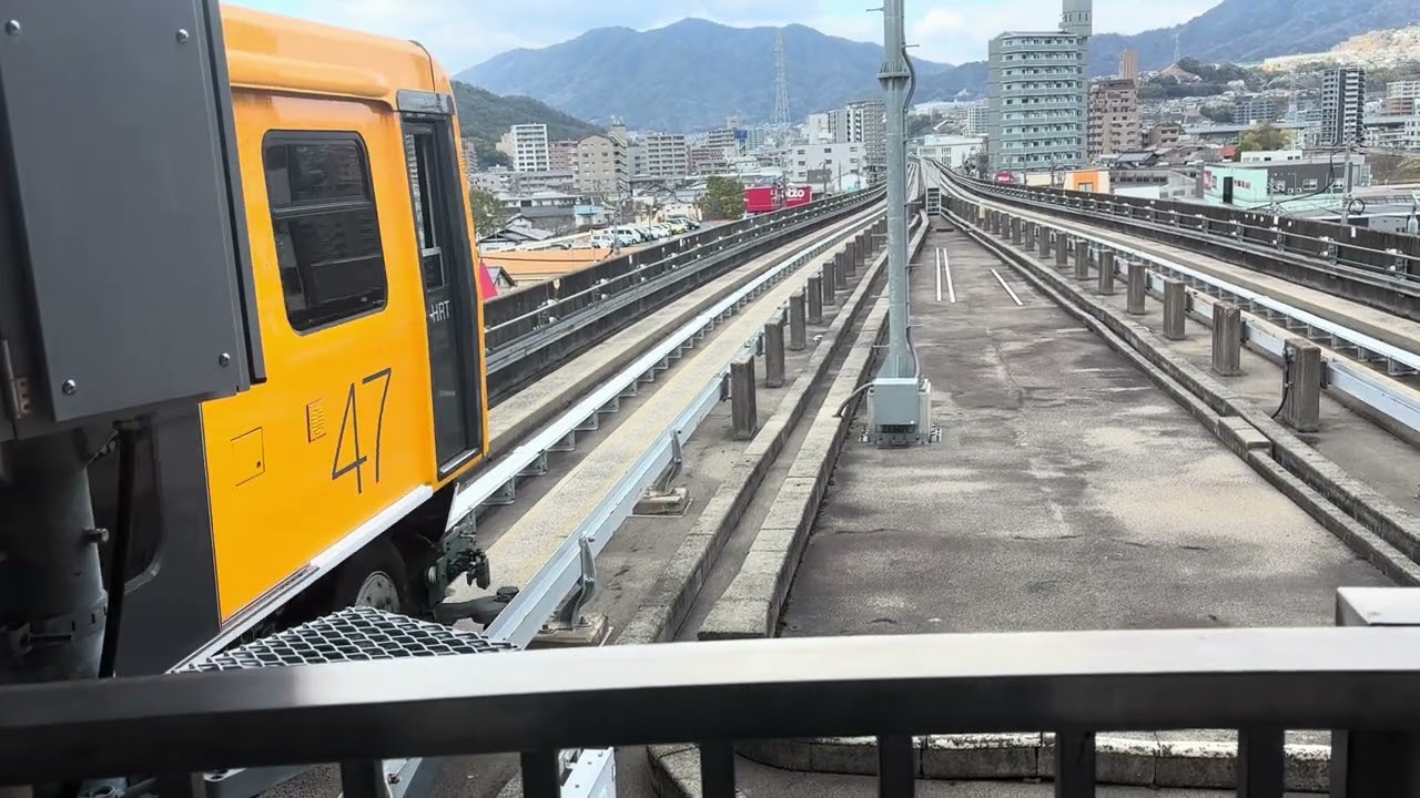 2026.3/10広域公園前行きのアストラムライン7047号車古市駅1番乗り場入線。到着。広域公園前行きのアストラムライン7047号車古市駅1番乗り場出発。