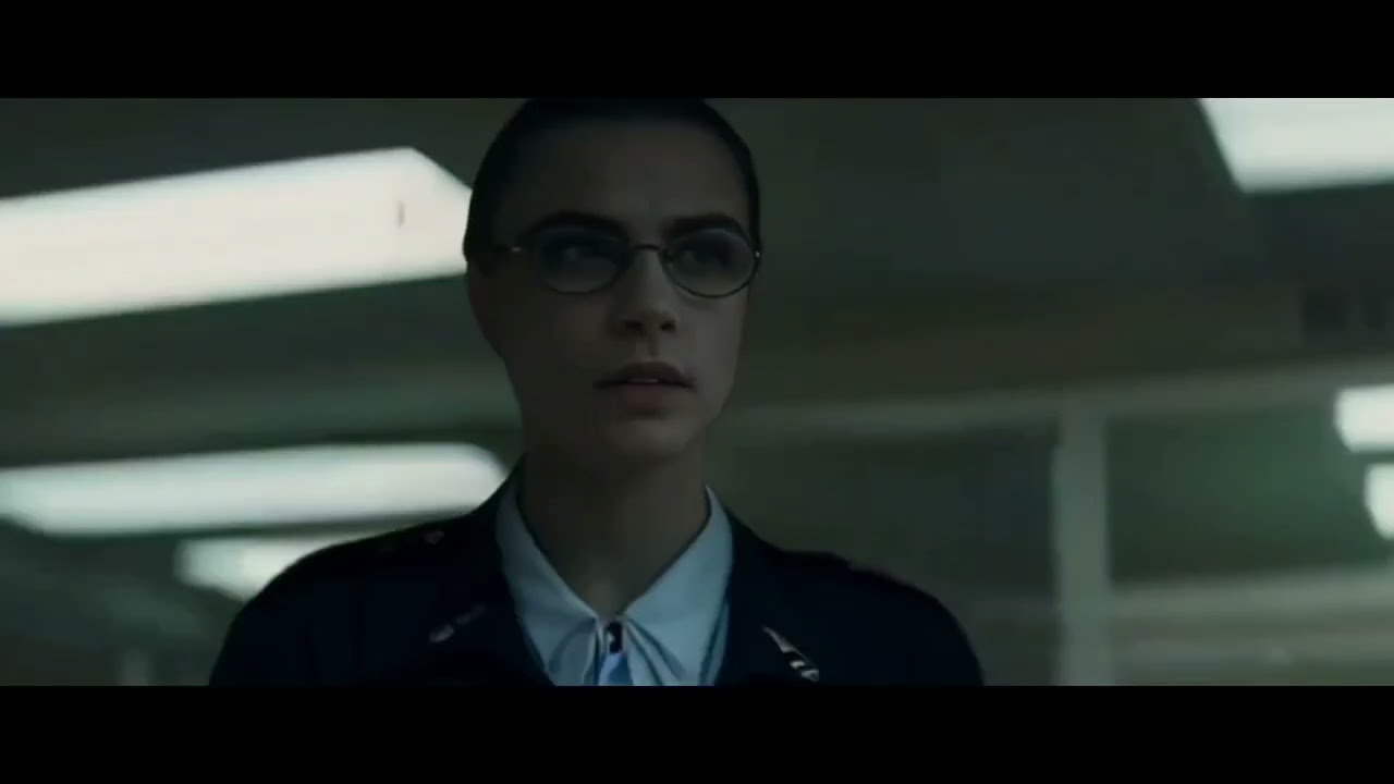 June Moon and Rick Flag - Ayercut(Fancut) 