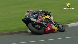 One of the BEST BATTLES of 2022‼ Glenn Irwin vs Davey Todd // North West 200 Superbike Race