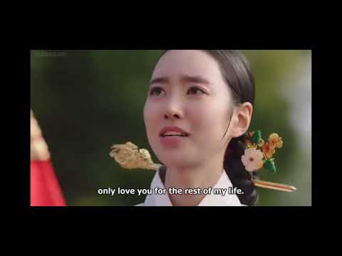 Queen: Love And War kissing scene