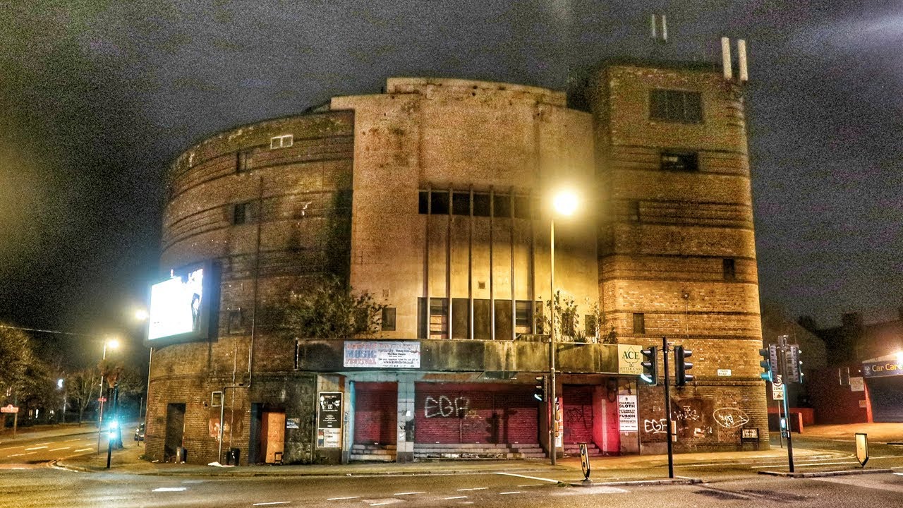 Exploring Abandoned Cinema