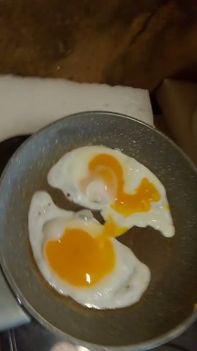 Жарим яйца😁😁😘🥰😚😍😘😍🥲☺️🥲😌☺️😙☺️😚🥲🤩🥲🤣😚😆🤣 - YouTube