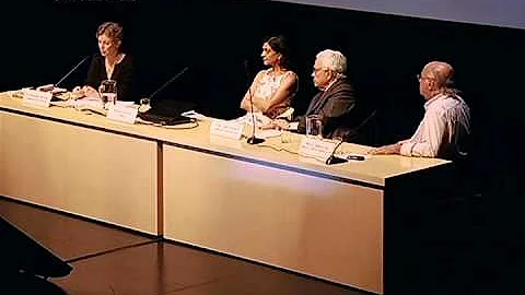 O que é uma comissão de transição?