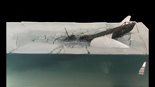 Maqueta de un U-boot VIIC emergiendo en el hielo, escala 1:350 - Maquetas Hechas