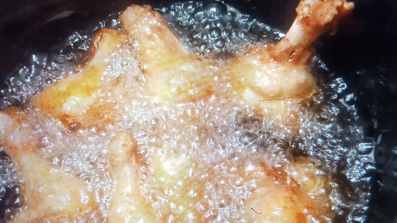 frying chicken borrel crispy chicken