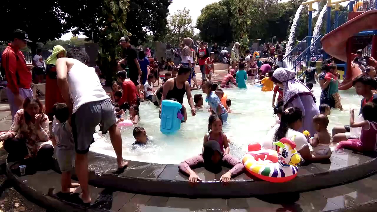 Kolam renang candra baga(1) - YouTube