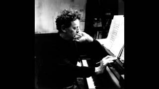 Philip GLASS   A Secret Solo